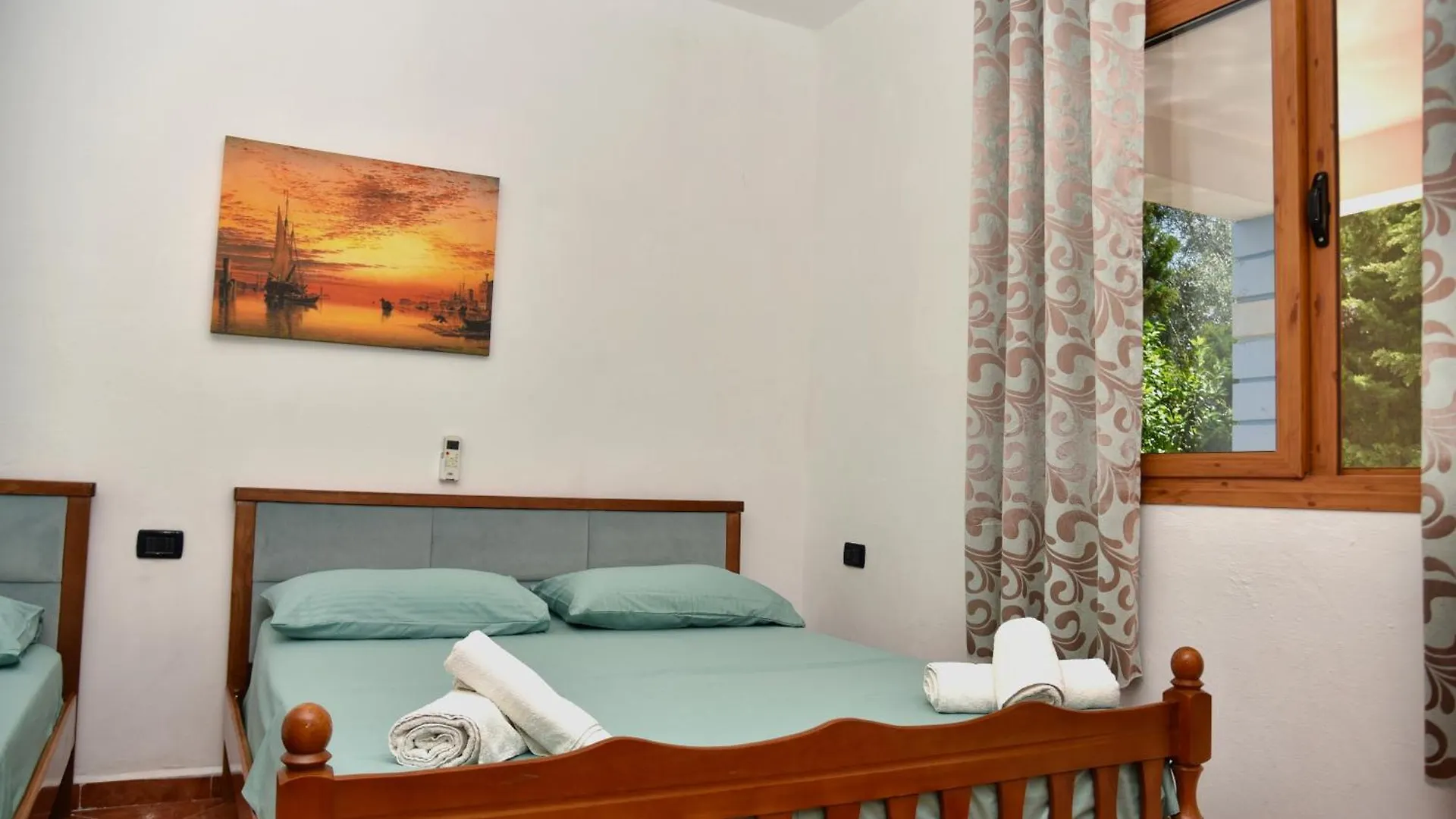 Vila Gridi- Apartamente Me Qera Spille