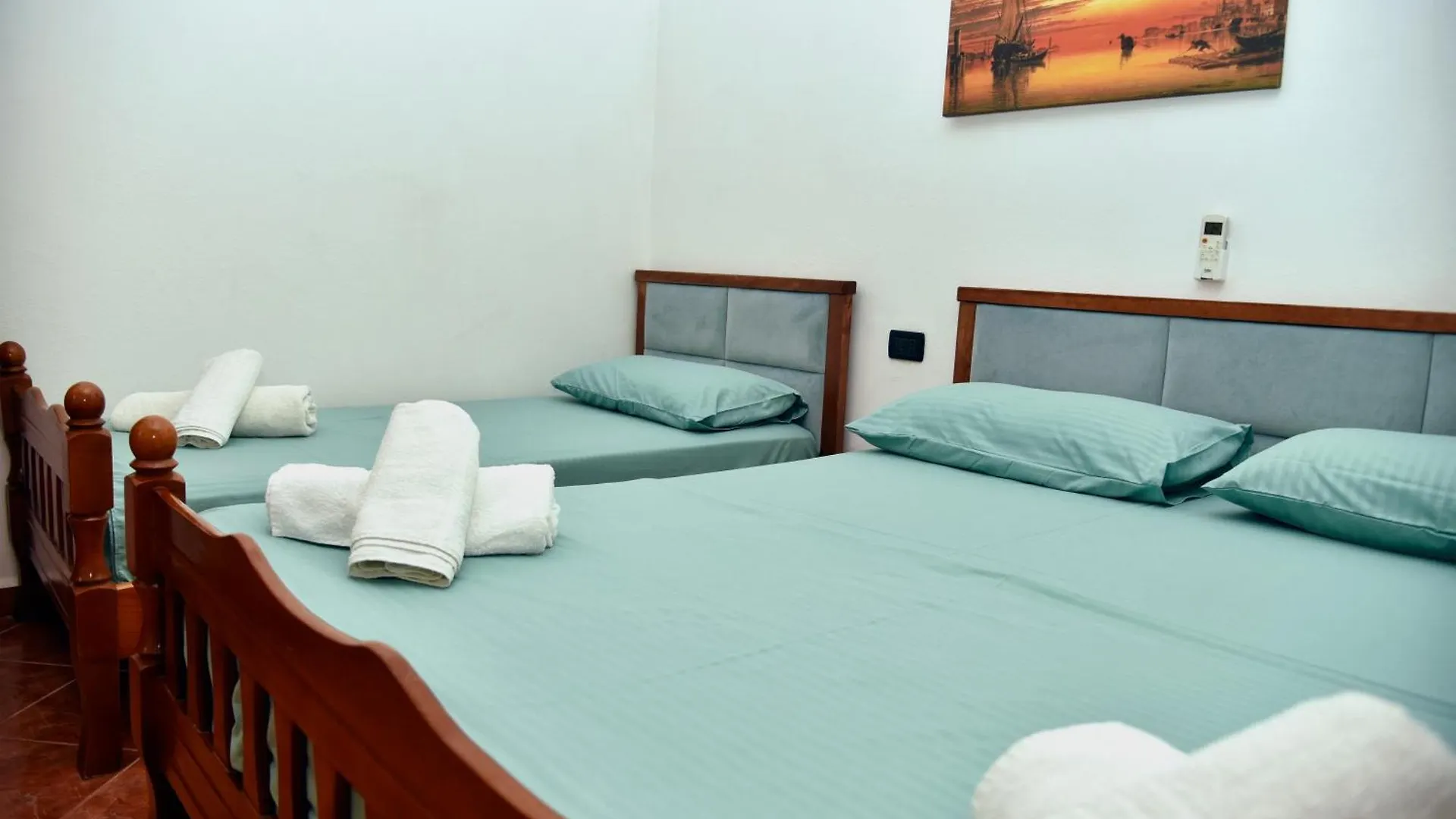 Vila Gridi- Apartamente Me Qera Spille
