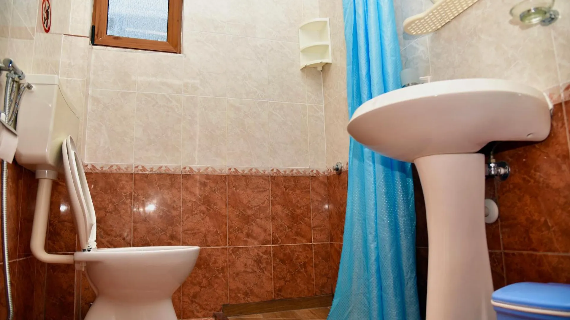 Vila Gridi- Apartamente Me Qera Spille Albania